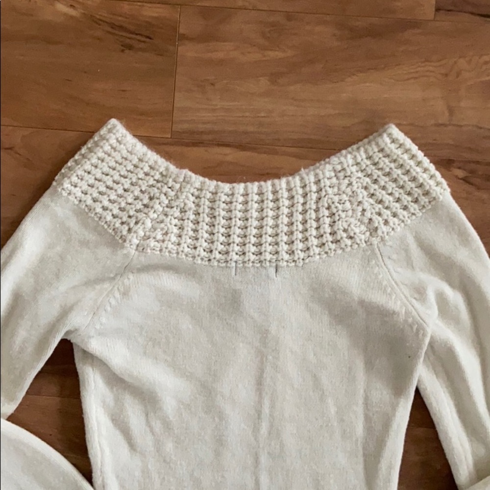 Wet Seal white/Ivory cozy woman’s sweater - Picture 6 of 8